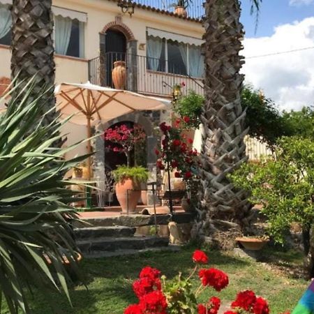 타오르미나 La Capanna Di Giuseppe E Maria B&B 외부 사진