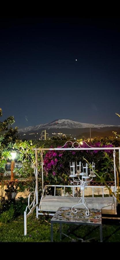 타오르미나 La Capanna Di Giuseppe E Maria B&B 외부 사진
