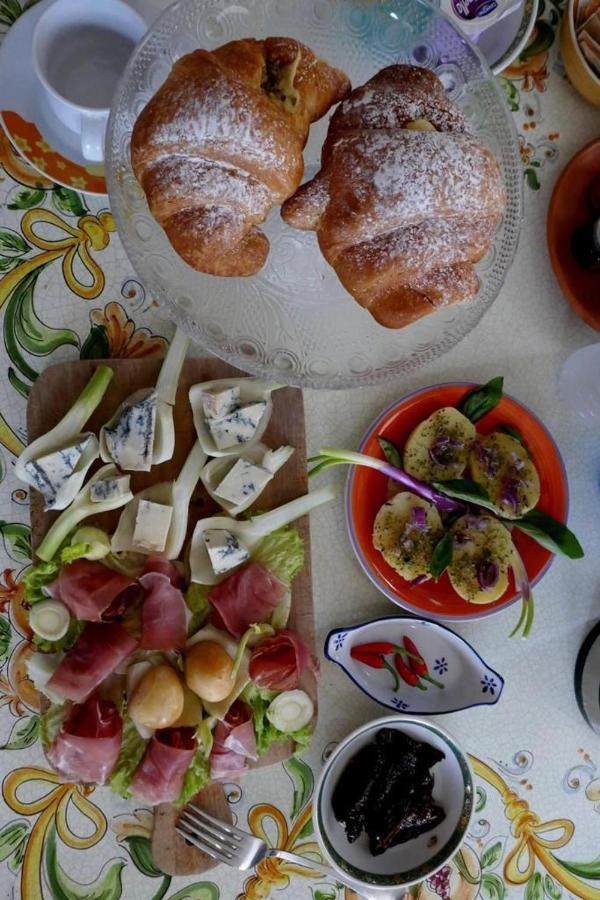 타오르미나 La Capanna Di Giuseppe E Maria B&B 외부 사진