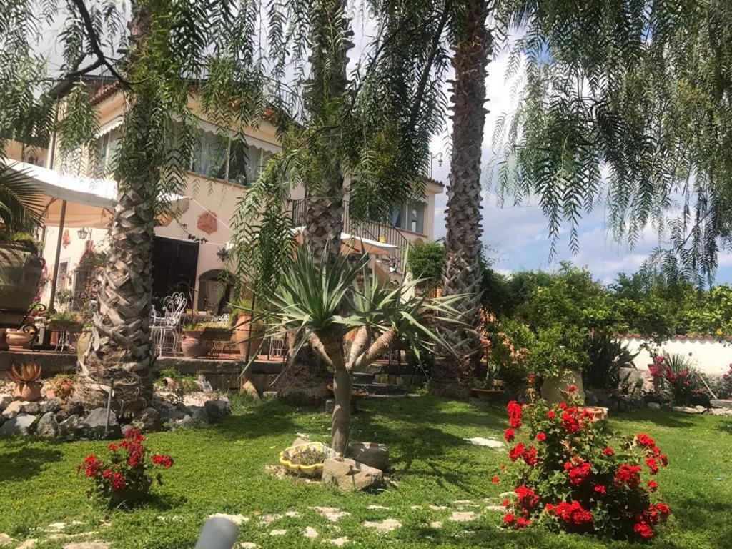 타오르미나 La Capanna Di Giuseppe E Maria B&B 외부 사진