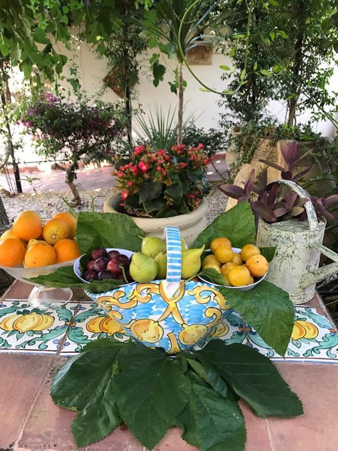 타오르미나 La Capanna Di Giuseppe E Maria B&B 외부 사진