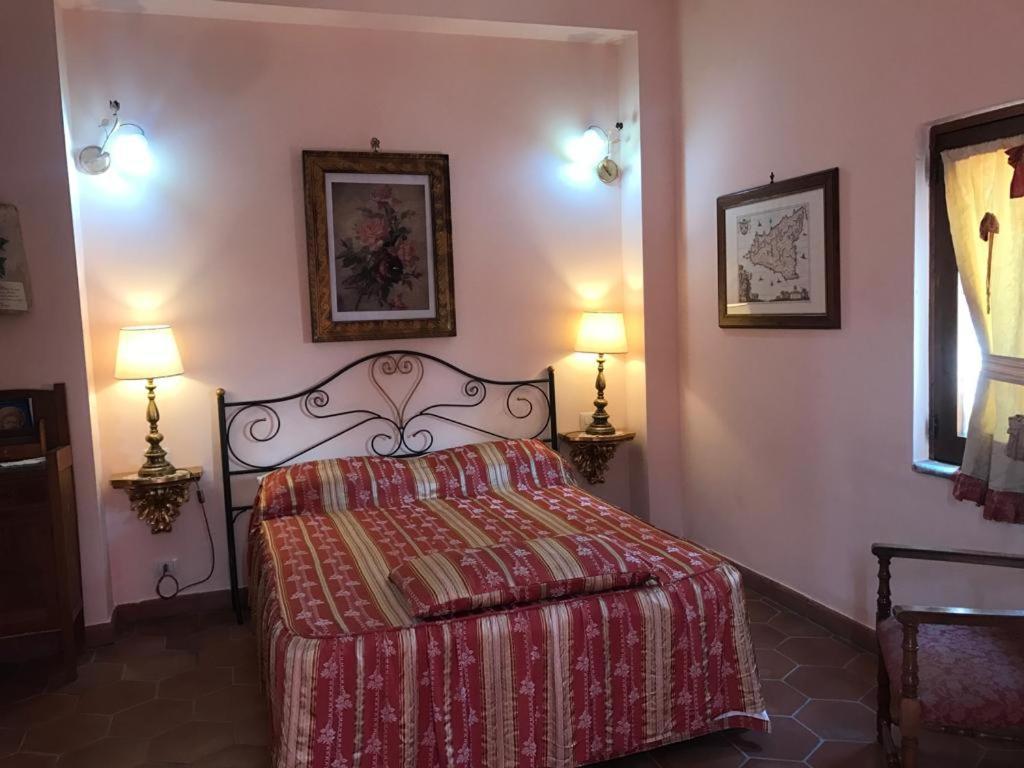 타오르미나 La Capanna Di Giuseppe E Maria B&B 외부 사진