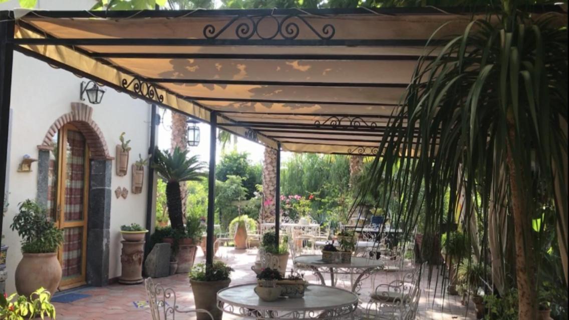 타오르미나 La Capanna Di Giuseppe E Maria B&B 외부 사진